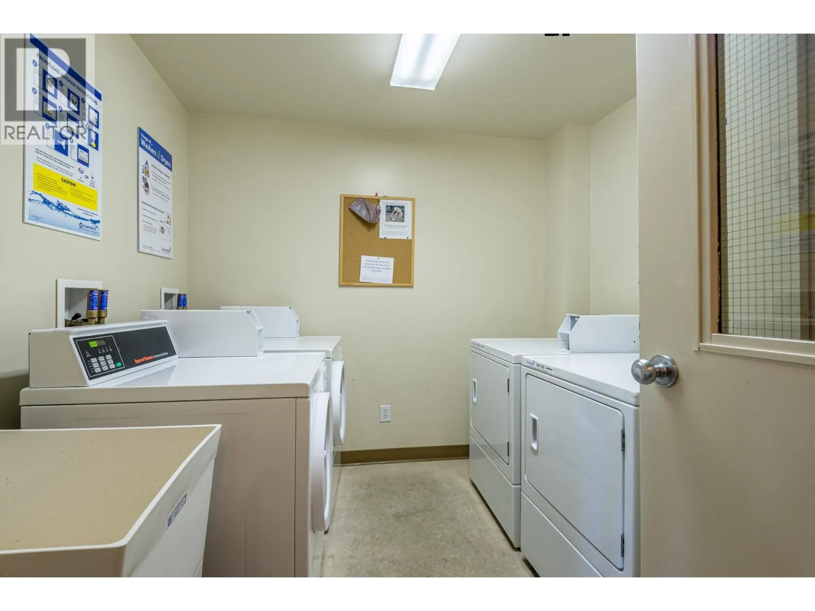 9812 Silver Star Road Unit# 305