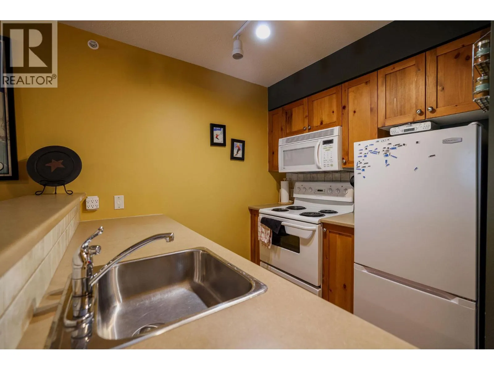 9812 Silver Star Road Unit# 305