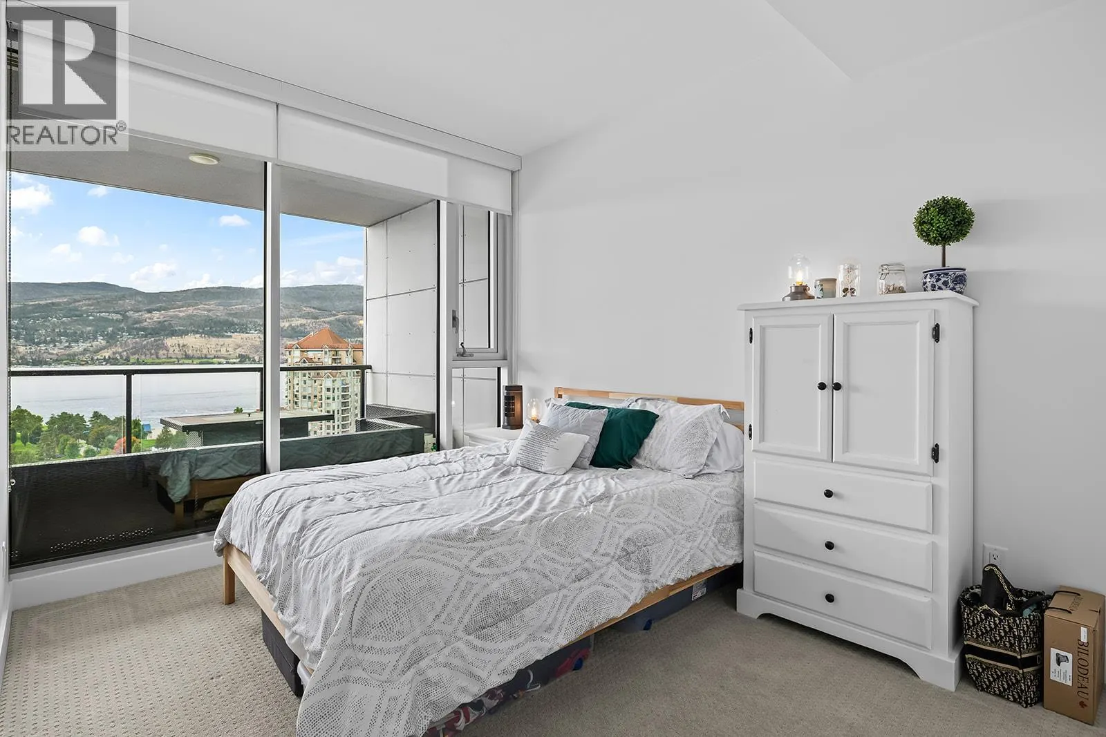 1232 Ellis Street Unit# 1301