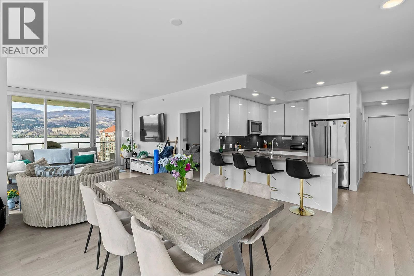 1232 Ellis Street Unit# 1301