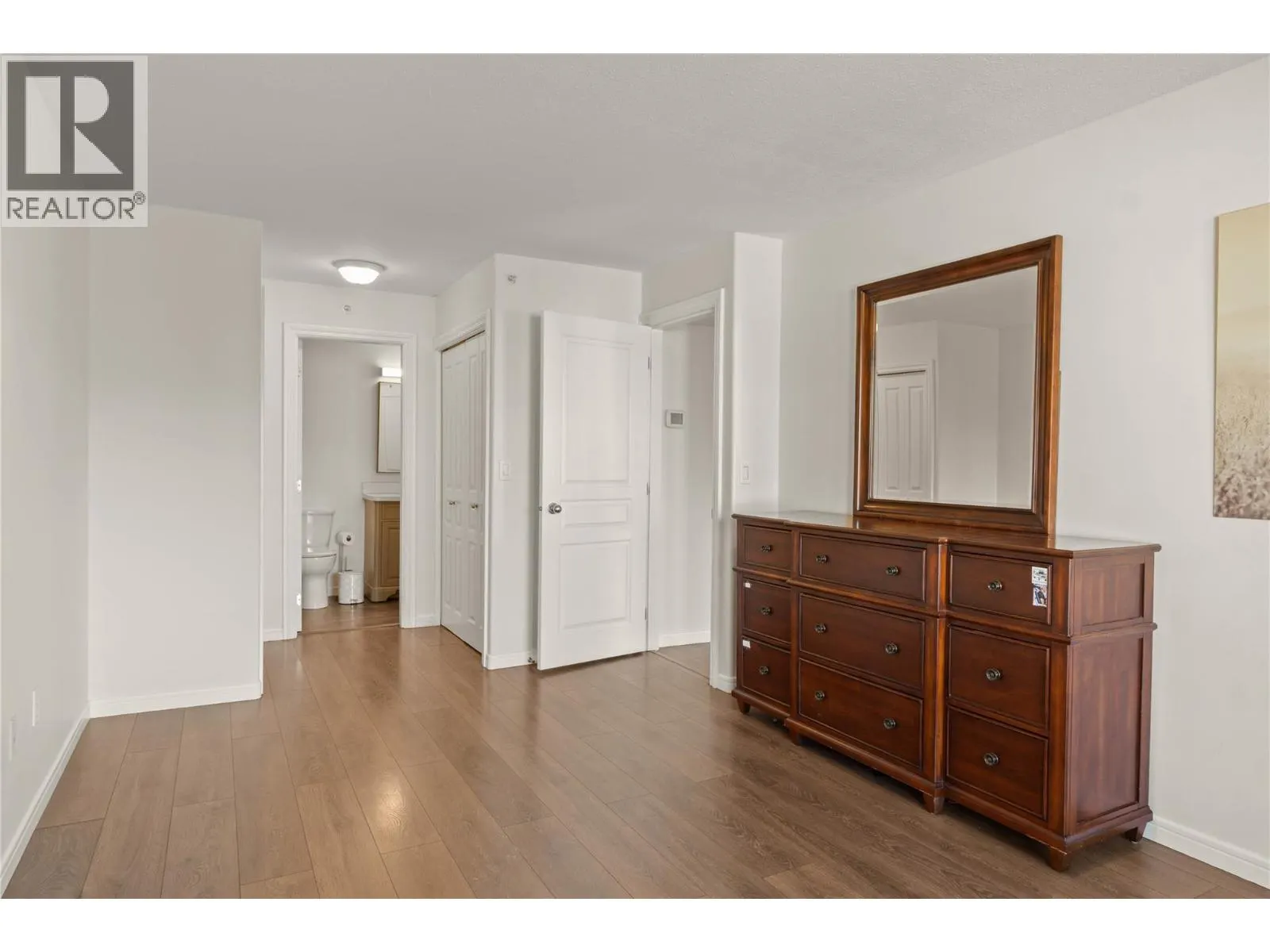 970 LORNE Street Unit# 405