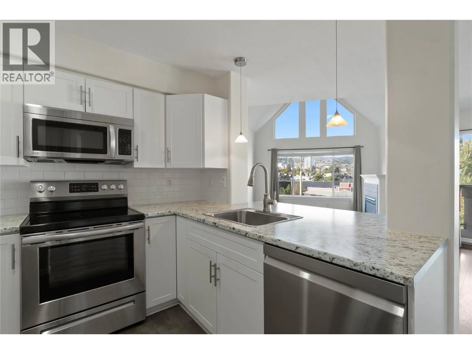 970 LORNE Street Unit# 405