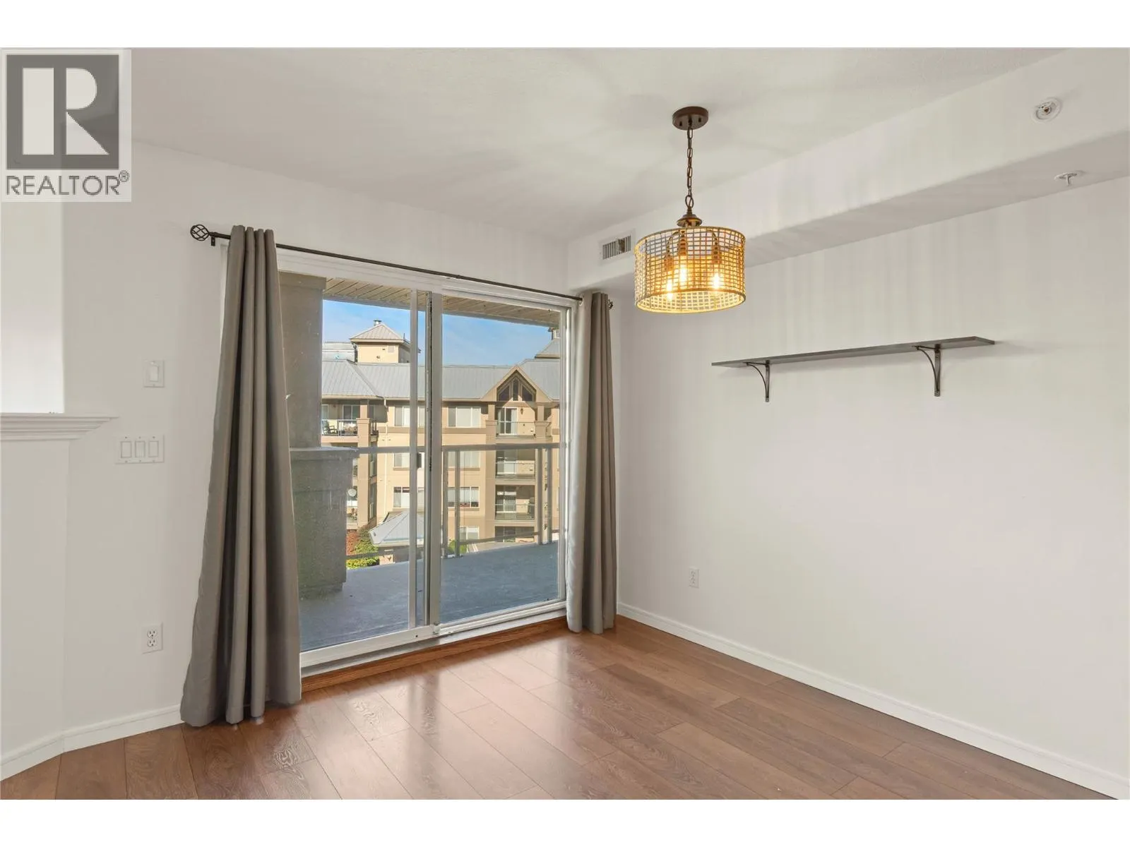 970 LORNE Street Unit# 405