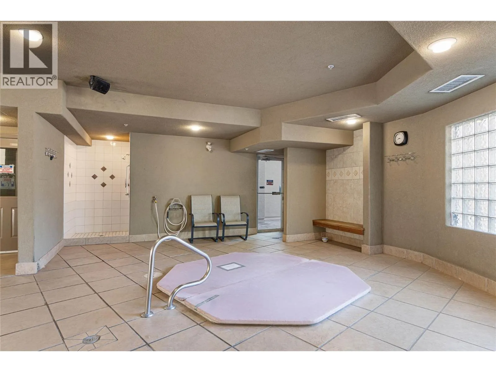 970 LORNE Street Unit# 405