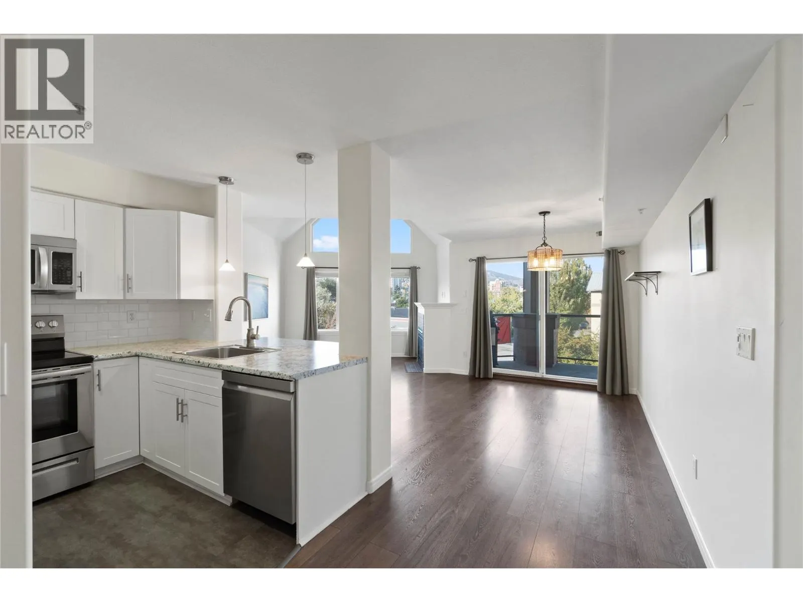 970 LORNE Street Unit# 405