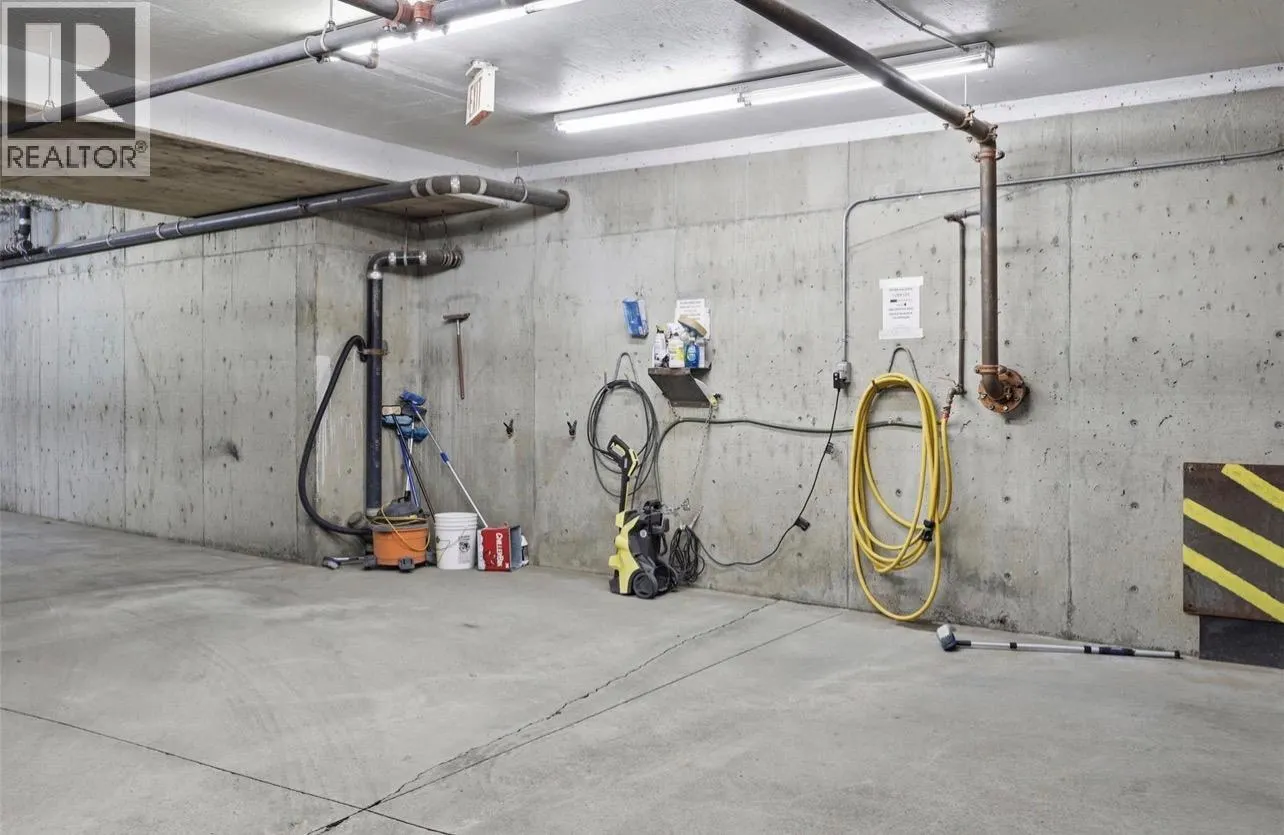 970 LORNE Street Unit# 405
