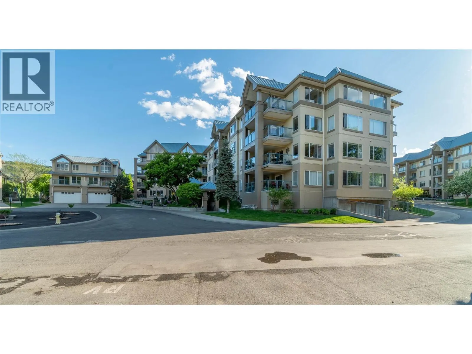 970 LORNE Street Unit# 405