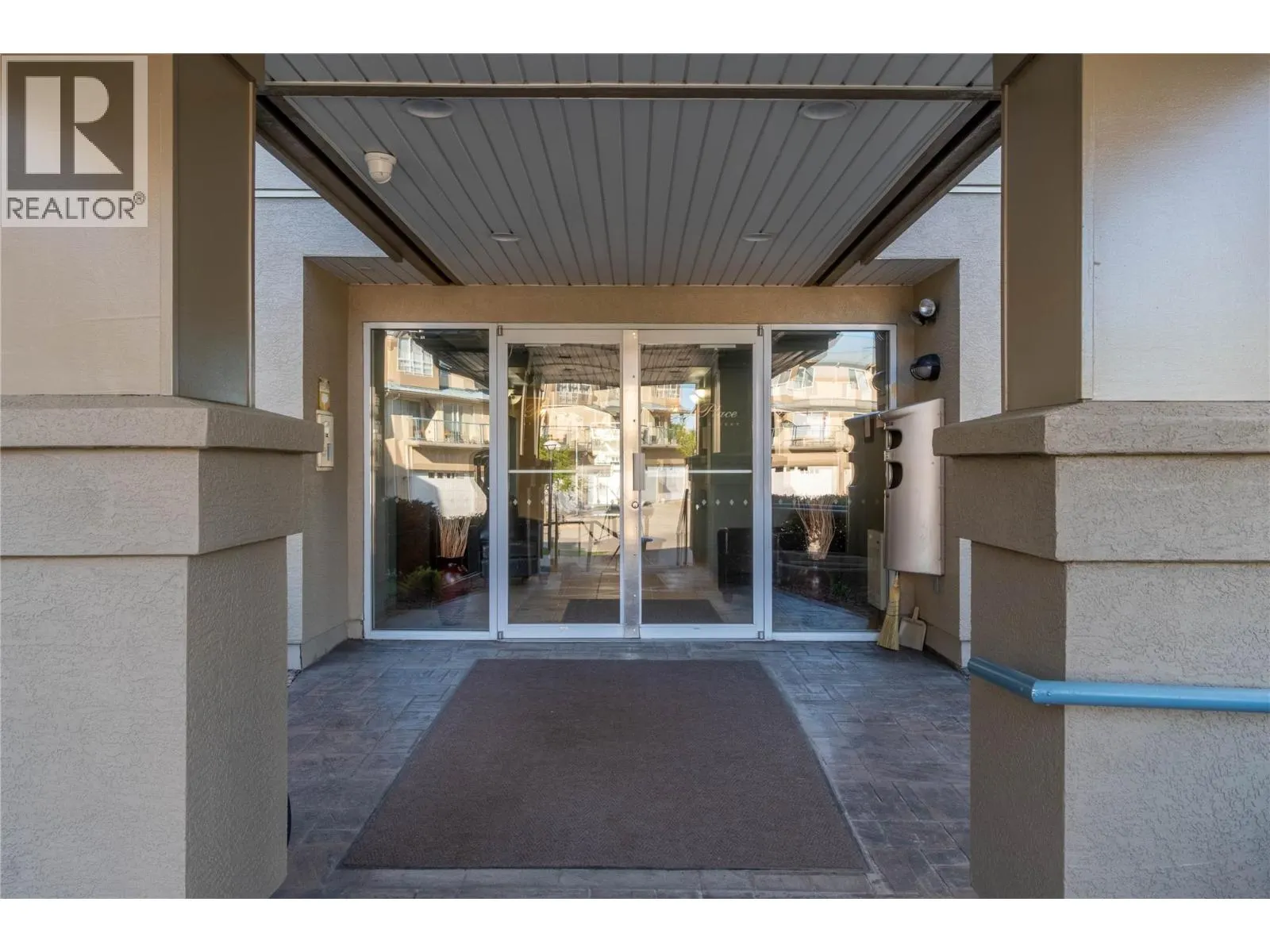 970 LORNE Street Unit# 405