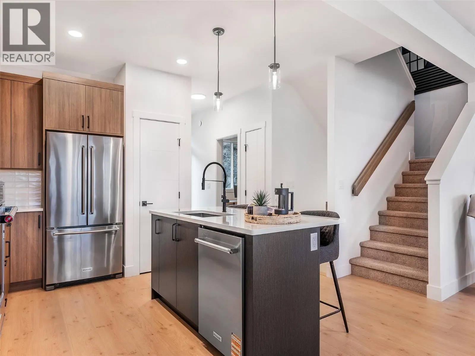 7735 Okanagan Hills Boulevard Unit# 67