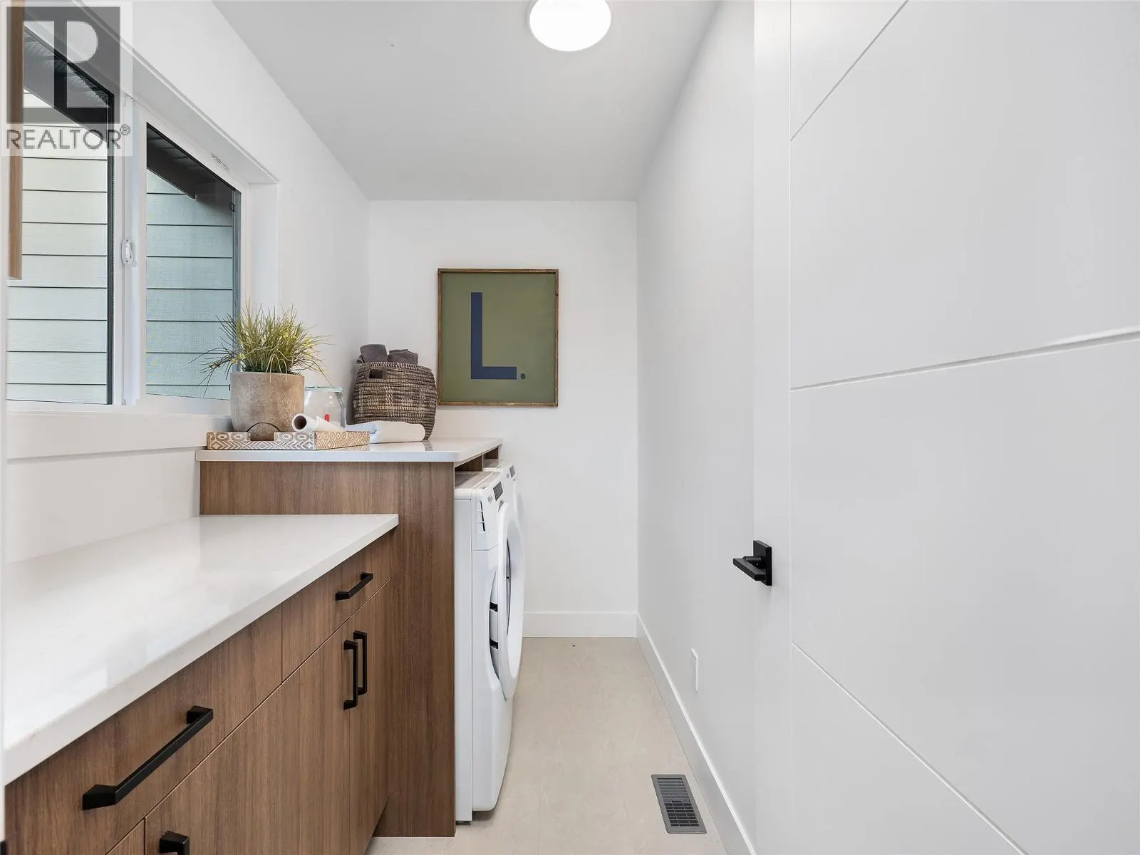 7735 Okanagan Hills Boulevard Unit# 67