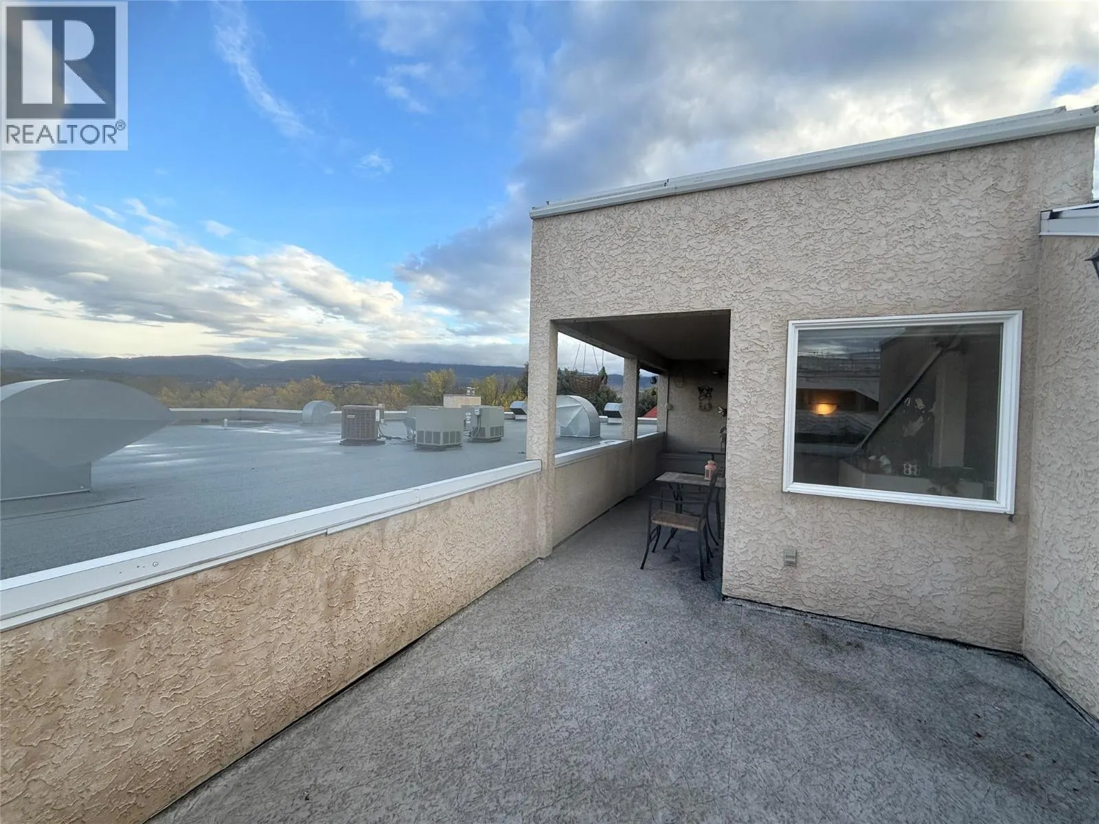 3115 De Montreuil Court Unit# 407