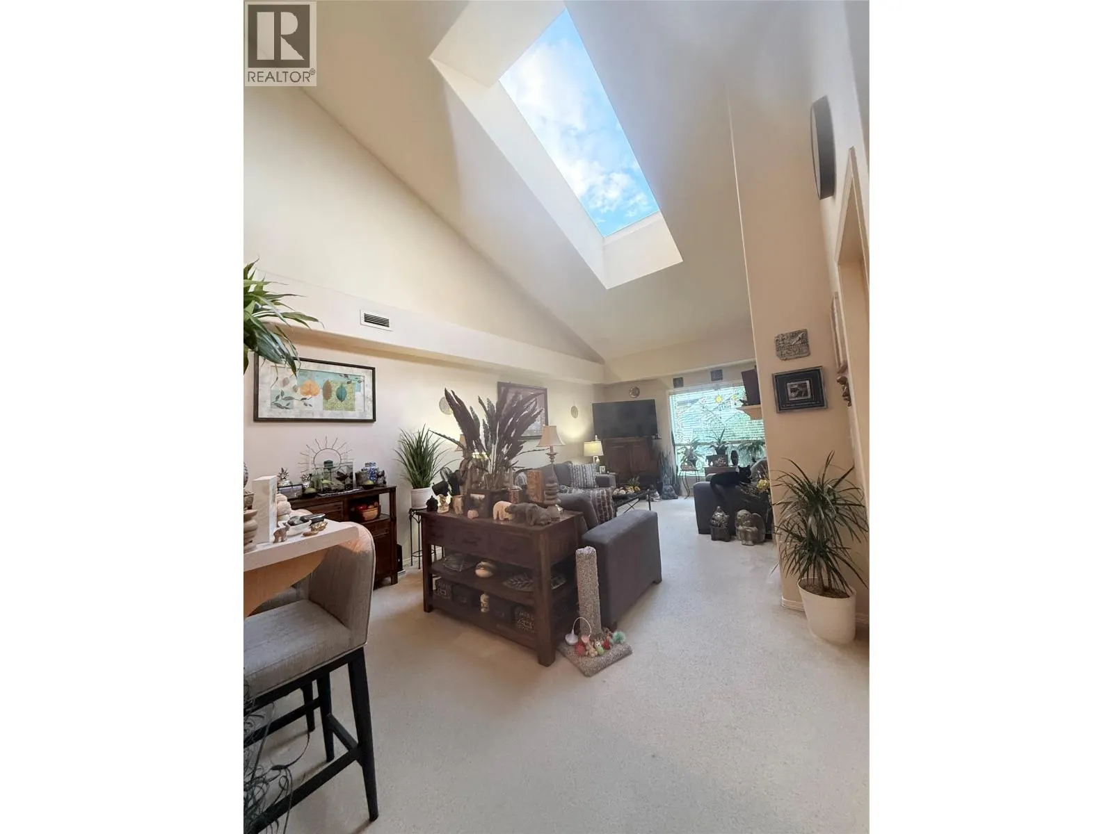 3115 De Montreuil Court Unit# 407