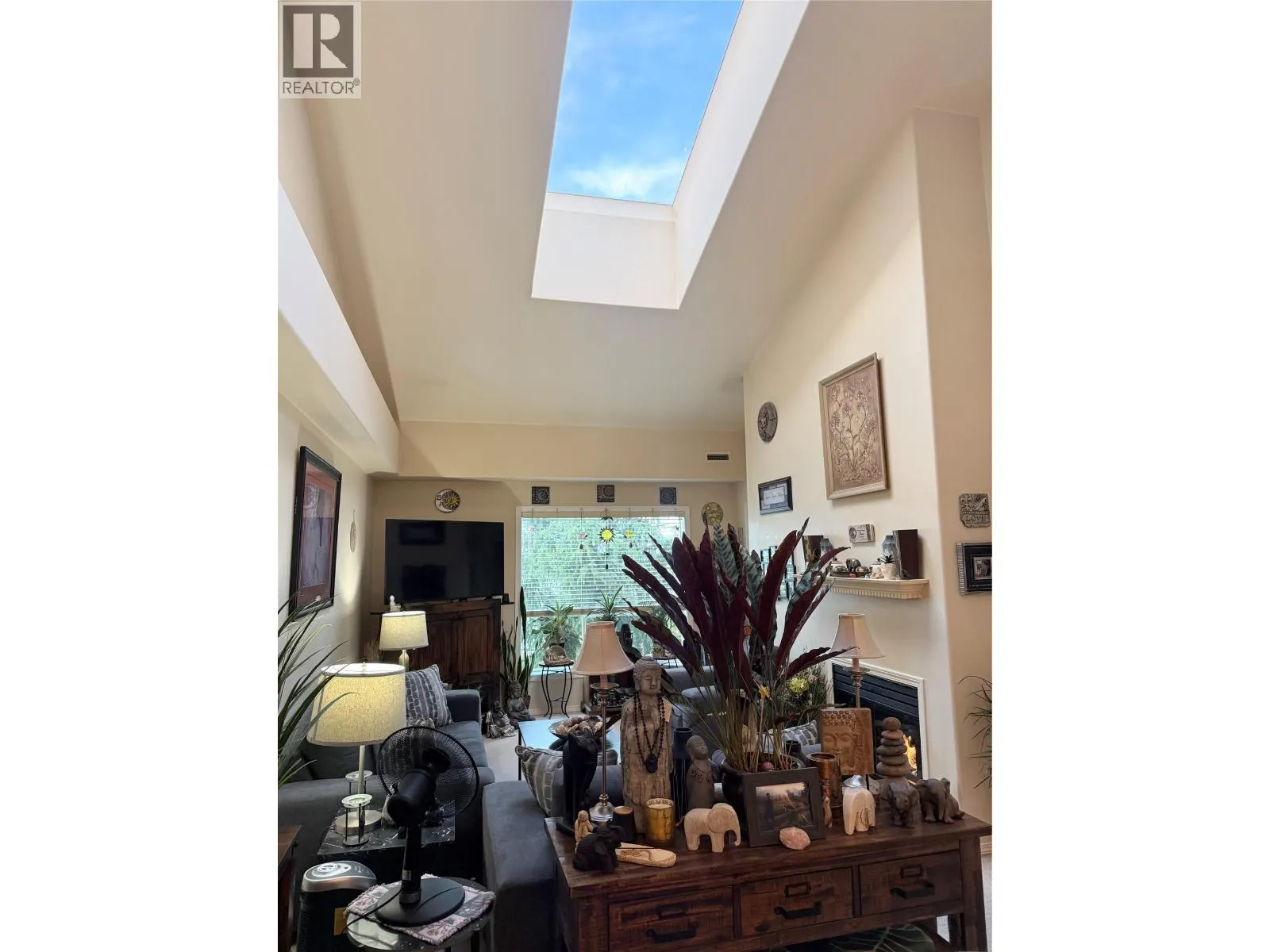 3115 De Montreuil Court Unit# 407