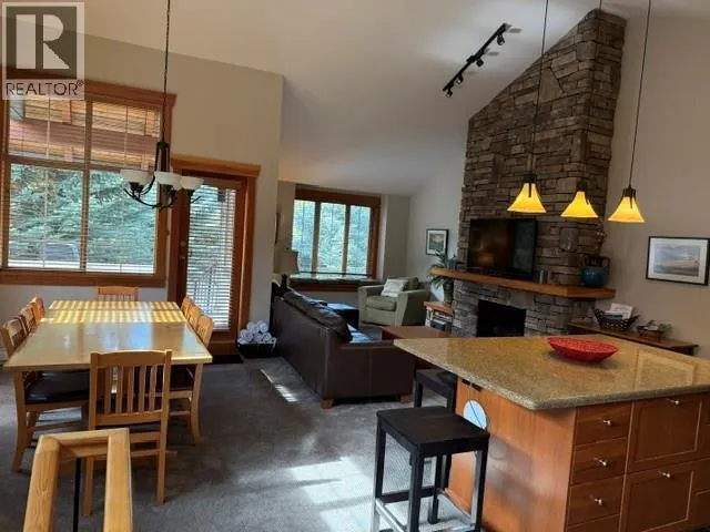 45 RIVERMOUNT Place Unit# 106A