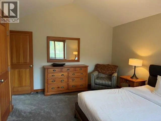45 RIVERMOUNT Place Unit# 106A