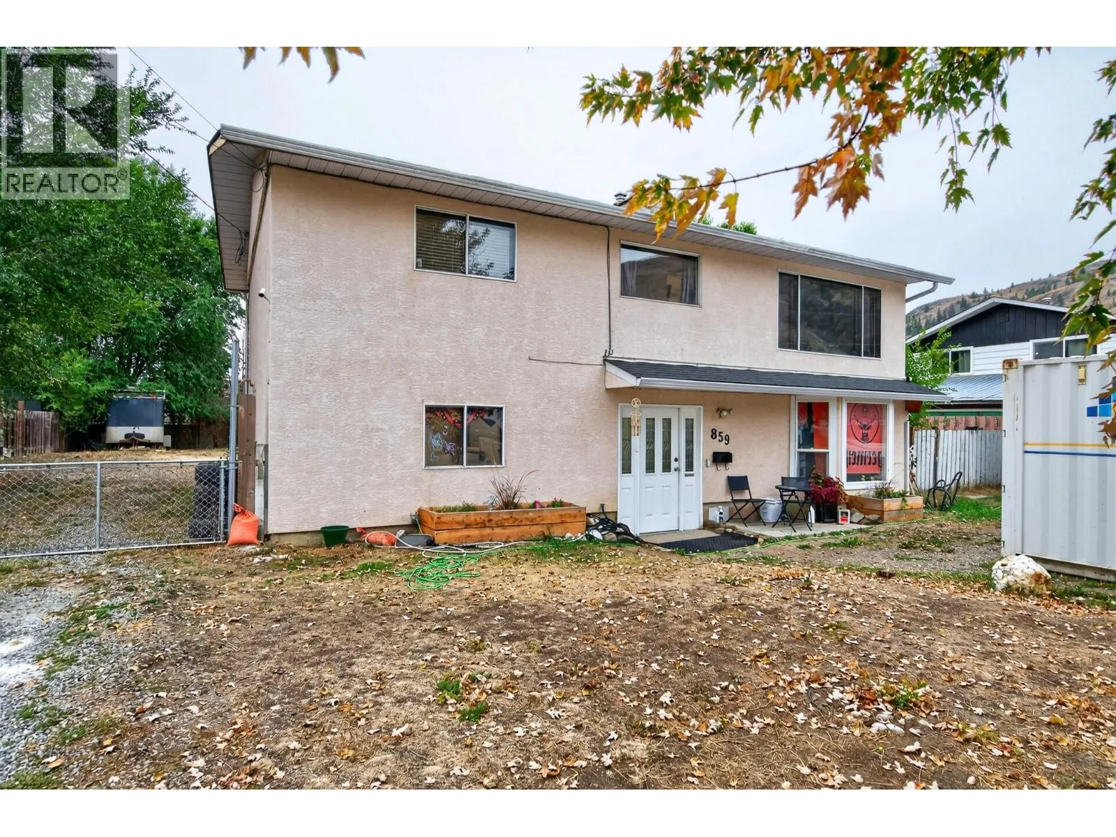 859 DEVER Drive