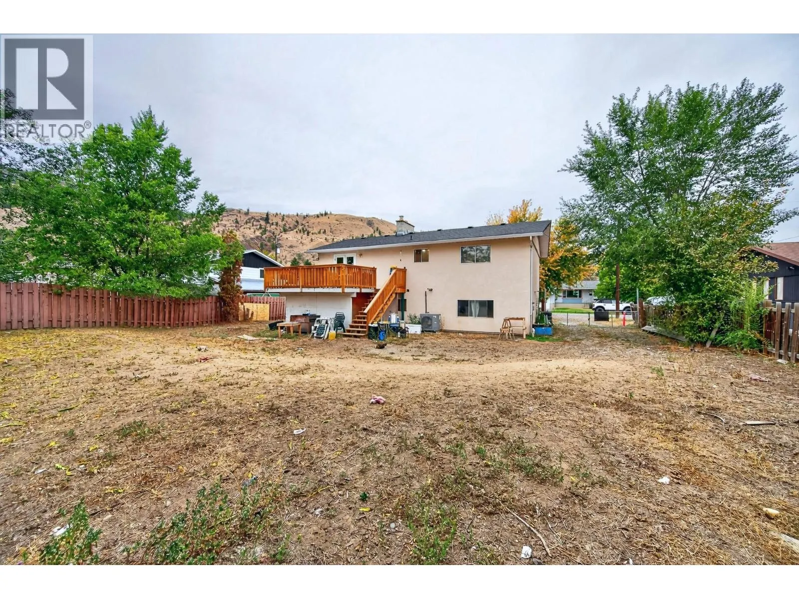 859 DEVER Drive