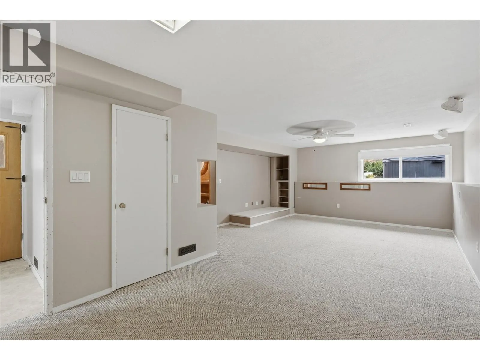 4568 CAMMERAY Drive
