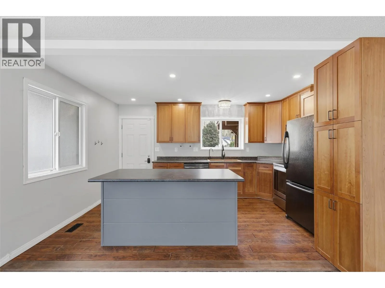 4568 CAMMERAY Drive