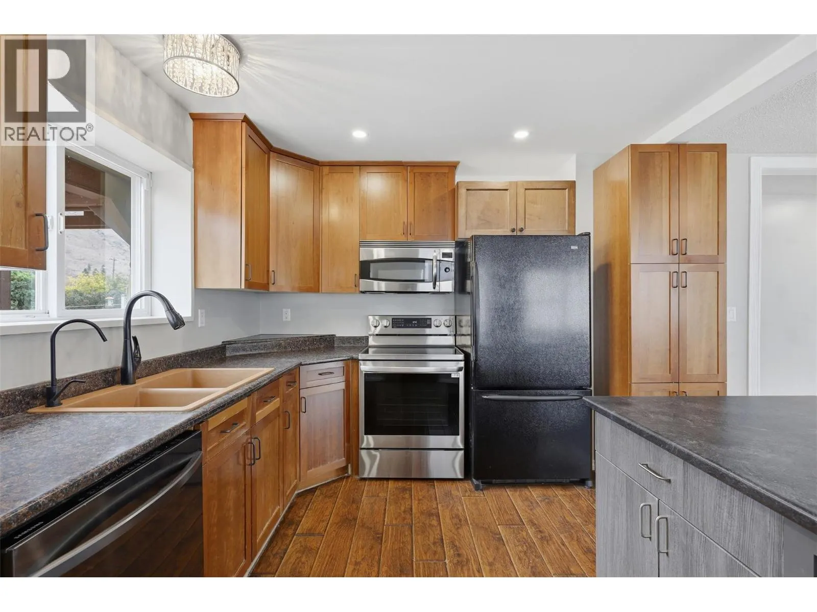 4568 CAMMERAY Drive