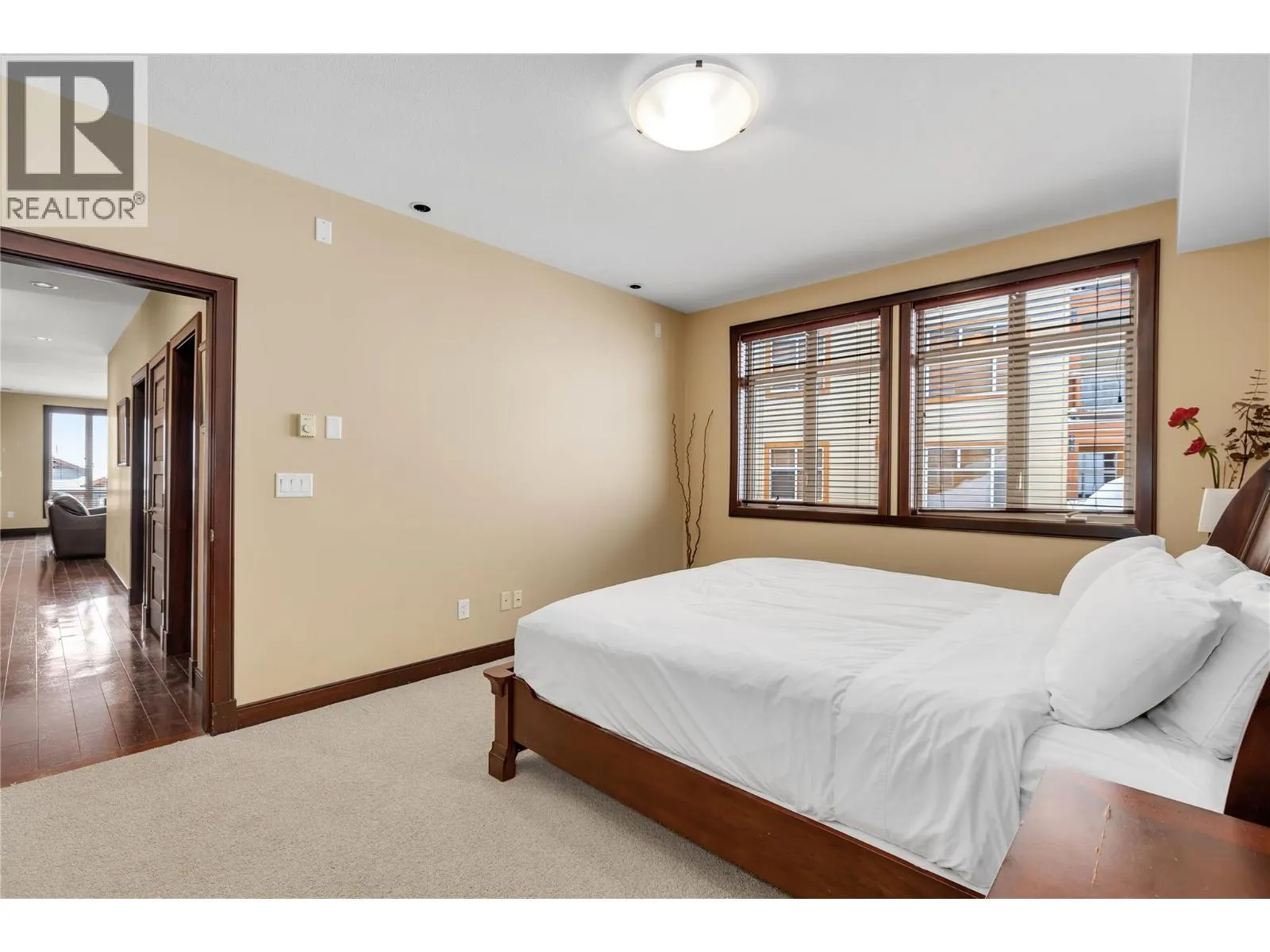 7700 Porcupine Road Unit# 209