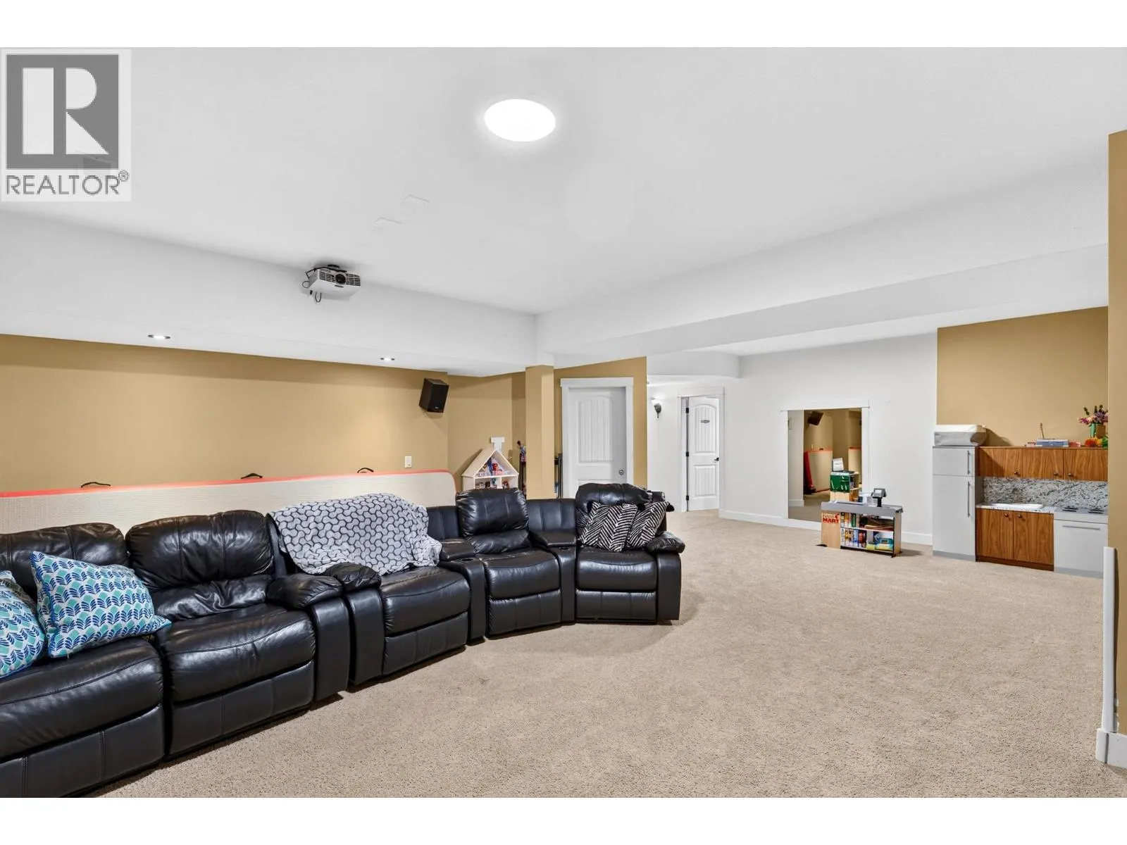 178 Terrace Hill Court