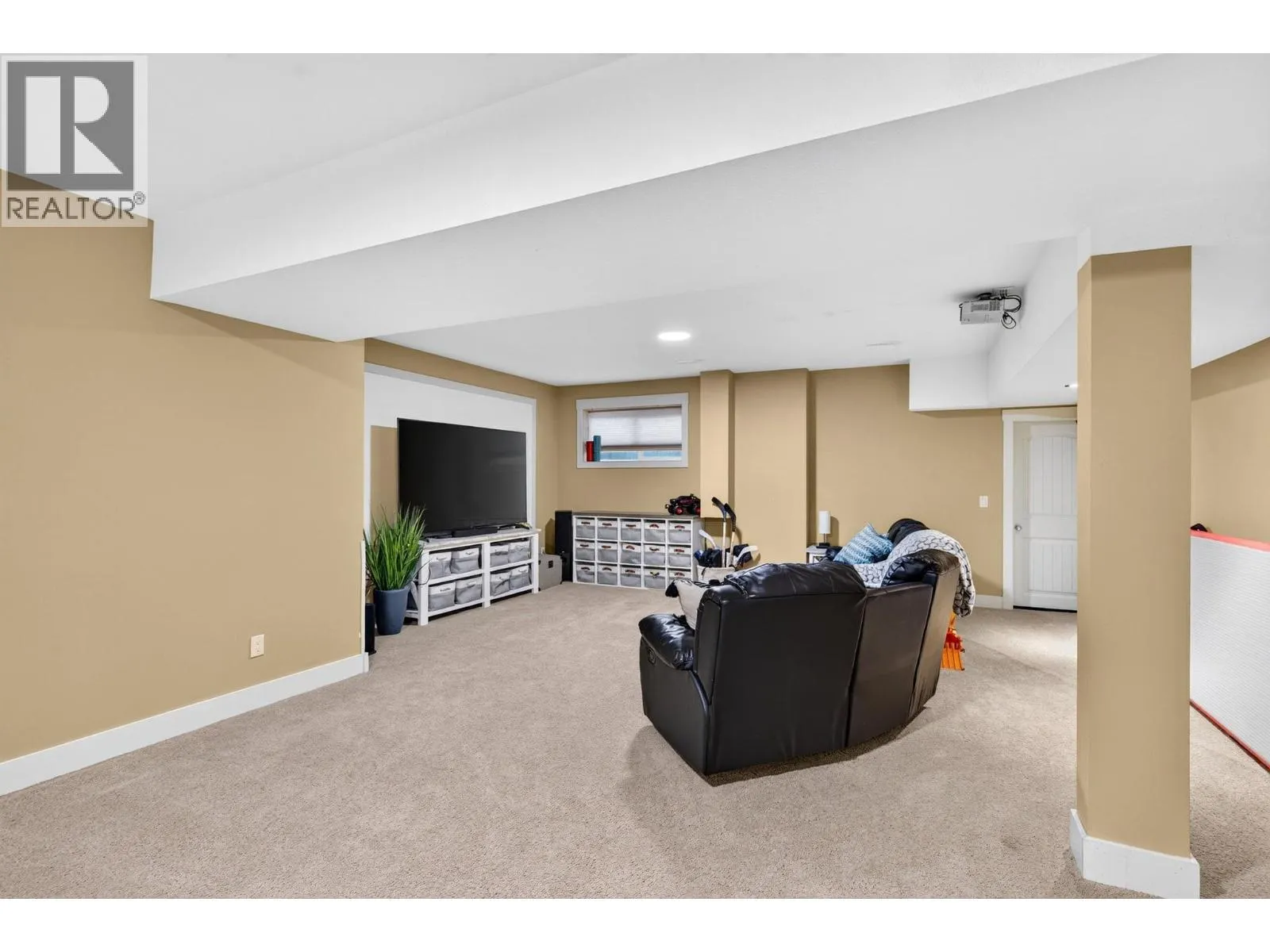 178 Terrace Hill Court