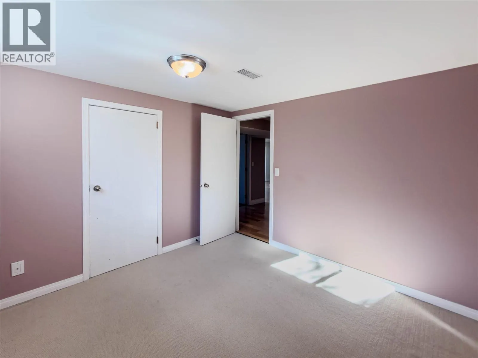 1595 MT DUFFERIN Avenue