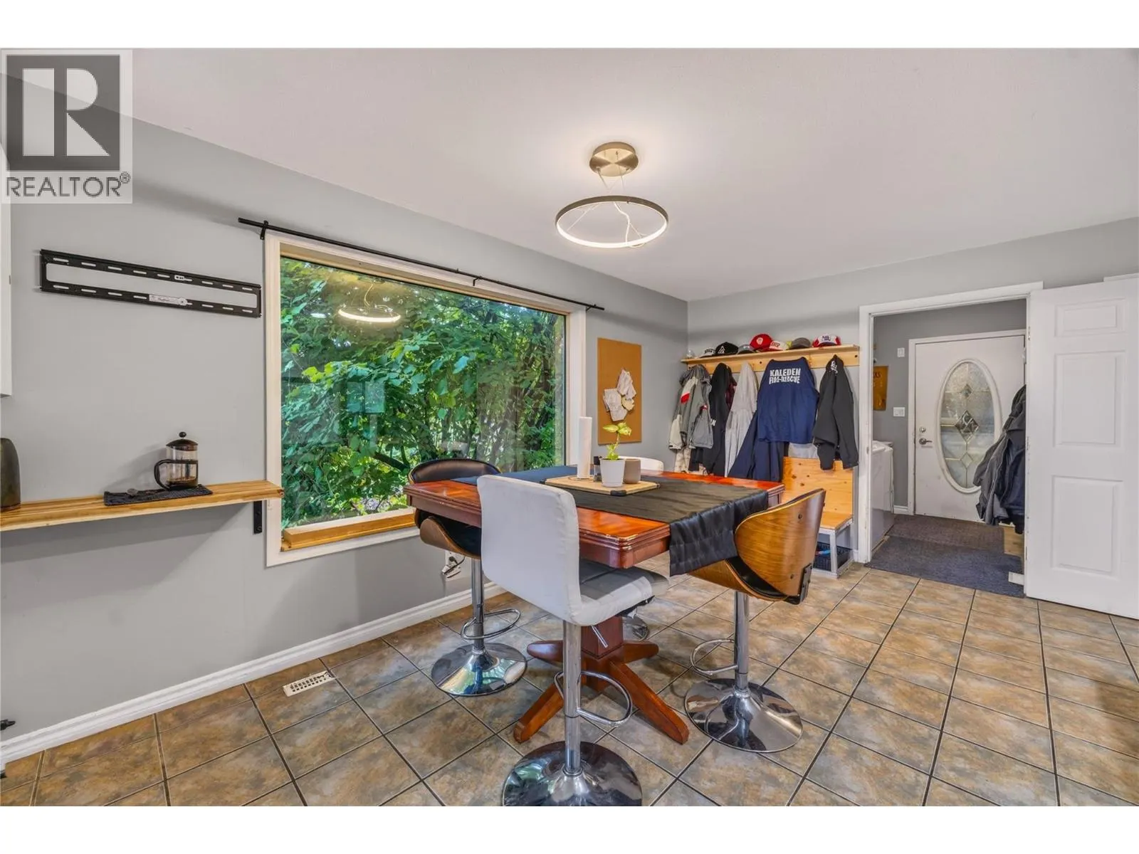 213 Tamarac Avenue