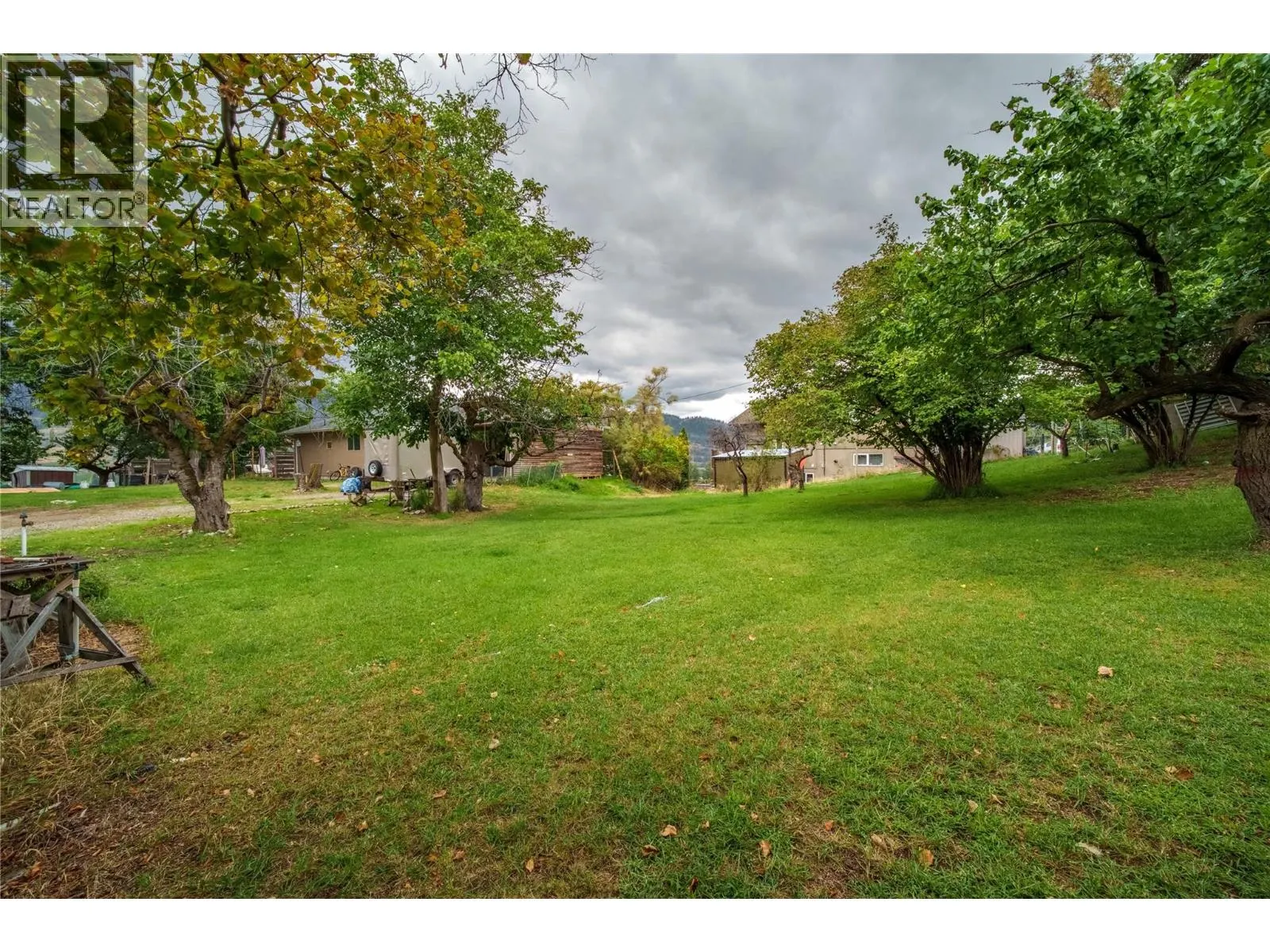 213 Tamarac Avenue