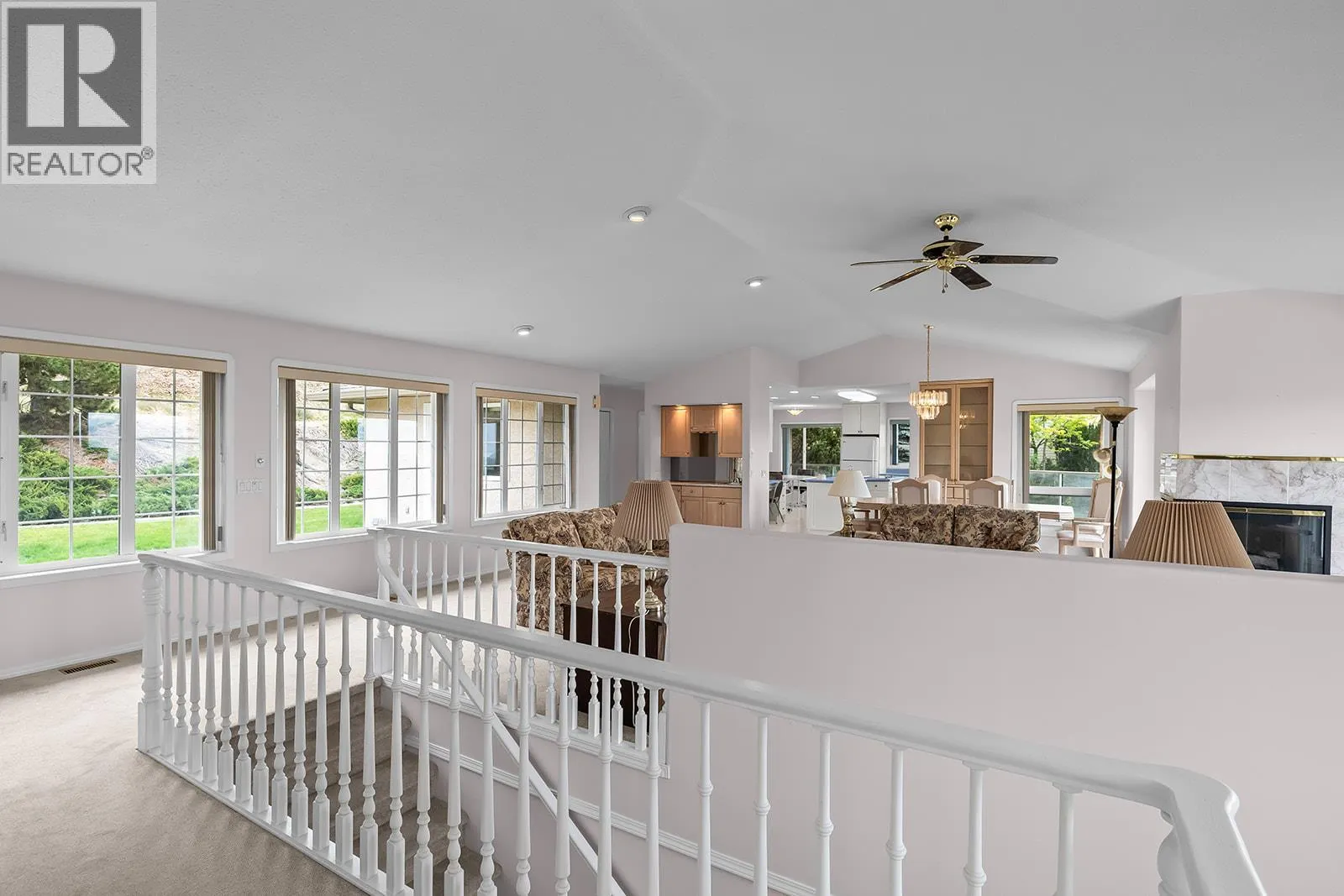 695 Valley Road