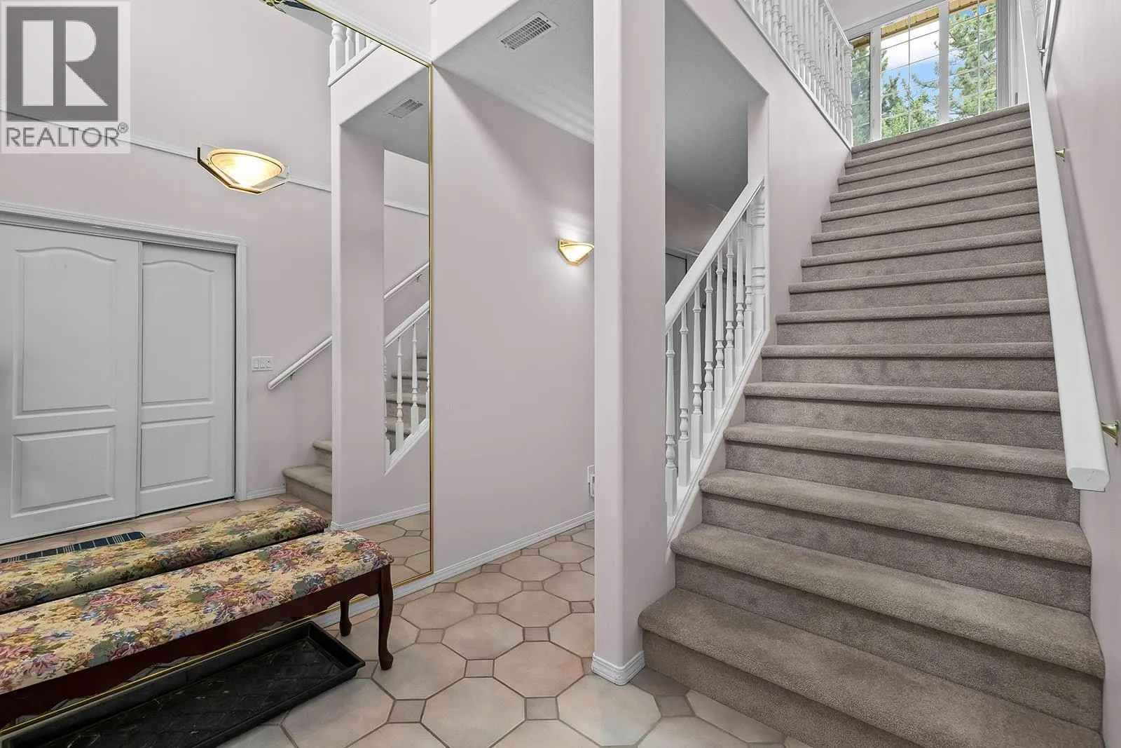 695 Valley Road