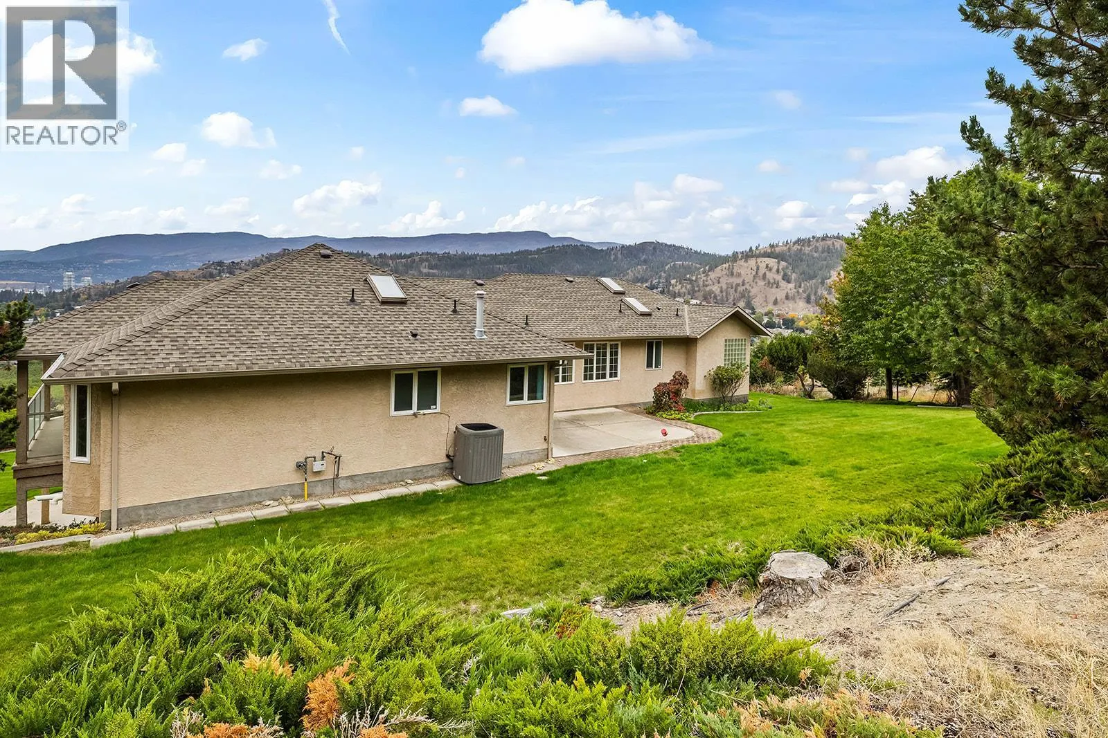 695 Valley Road