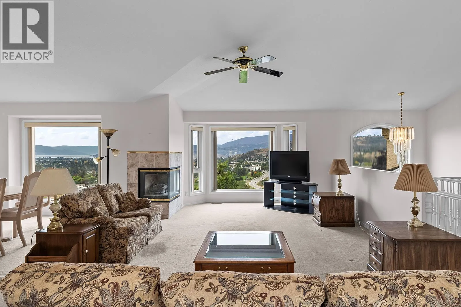 695 Valley Road