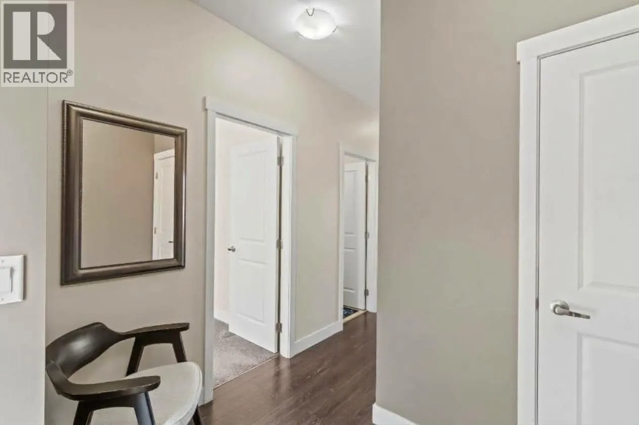 1939 COLDWATER Drive Unit# 112