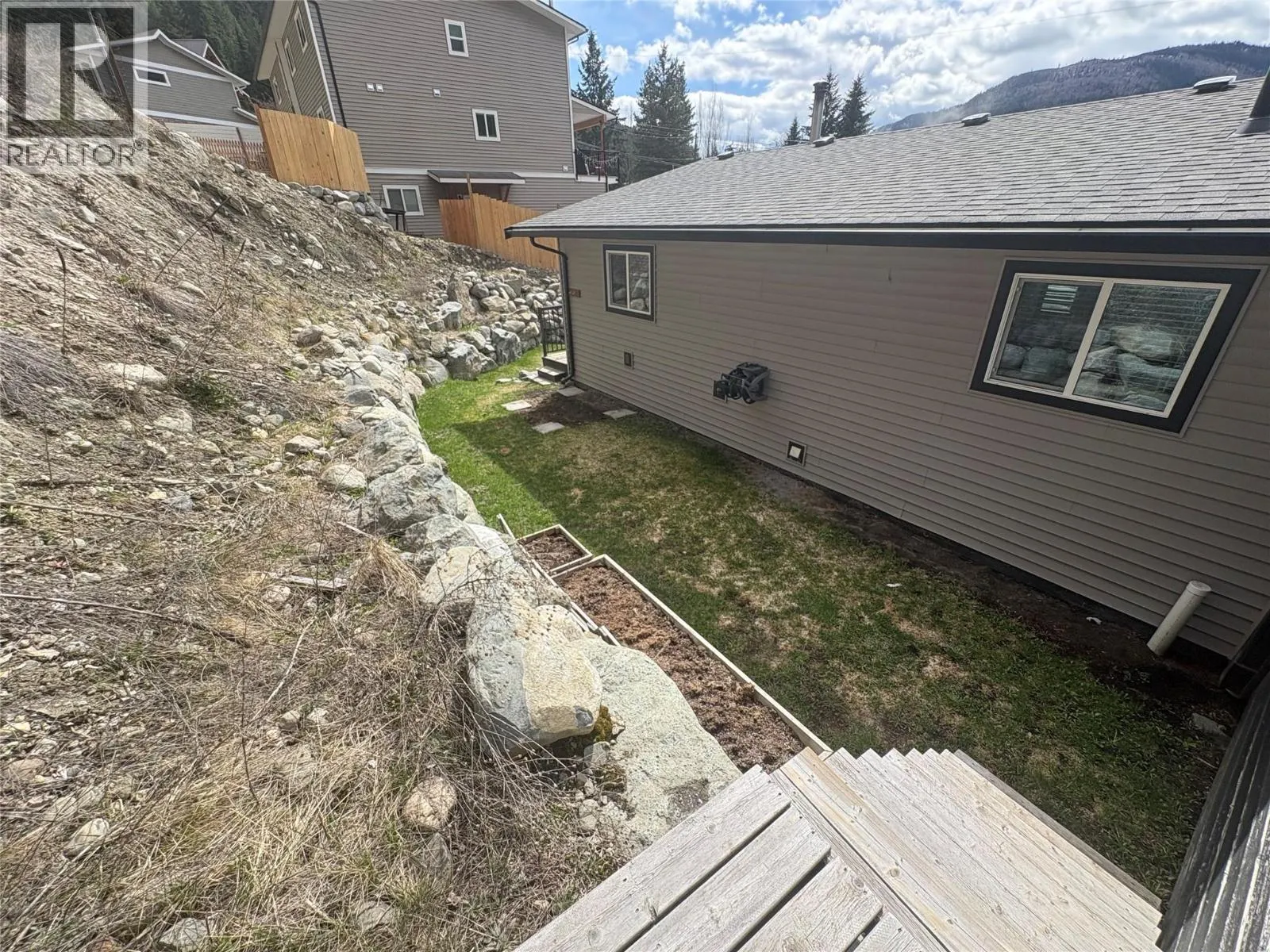 7370 Cahilty Crescent
