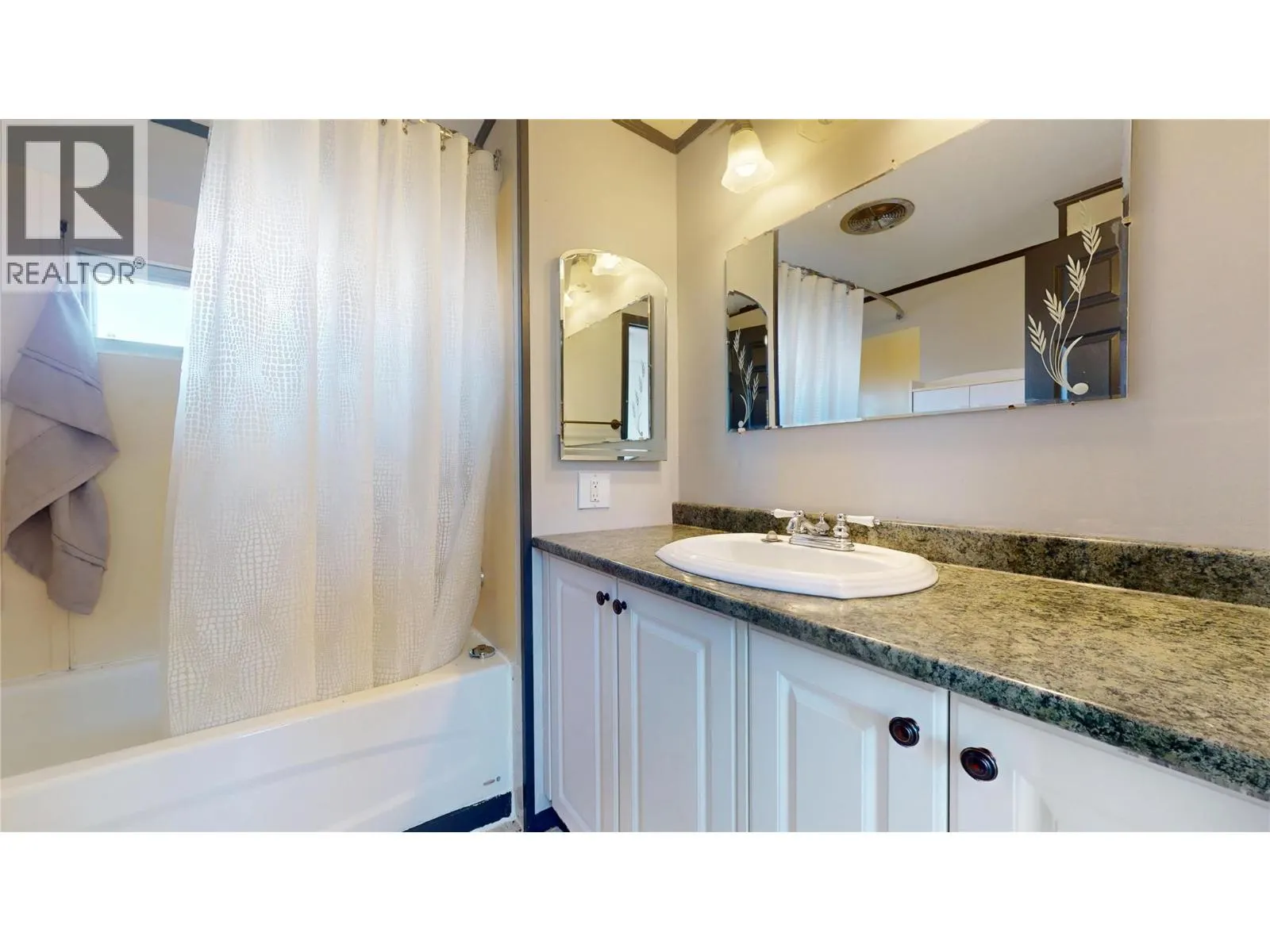 9762 Ermacora Road Unit# 11