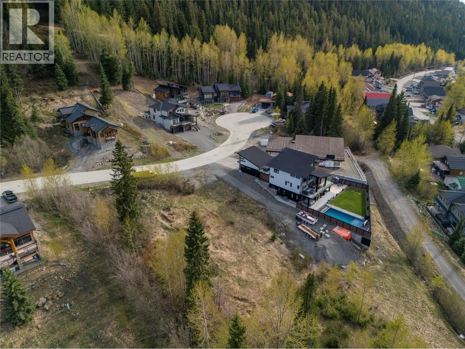2568 MOUNTAIN VIEW Drive Lot# 12