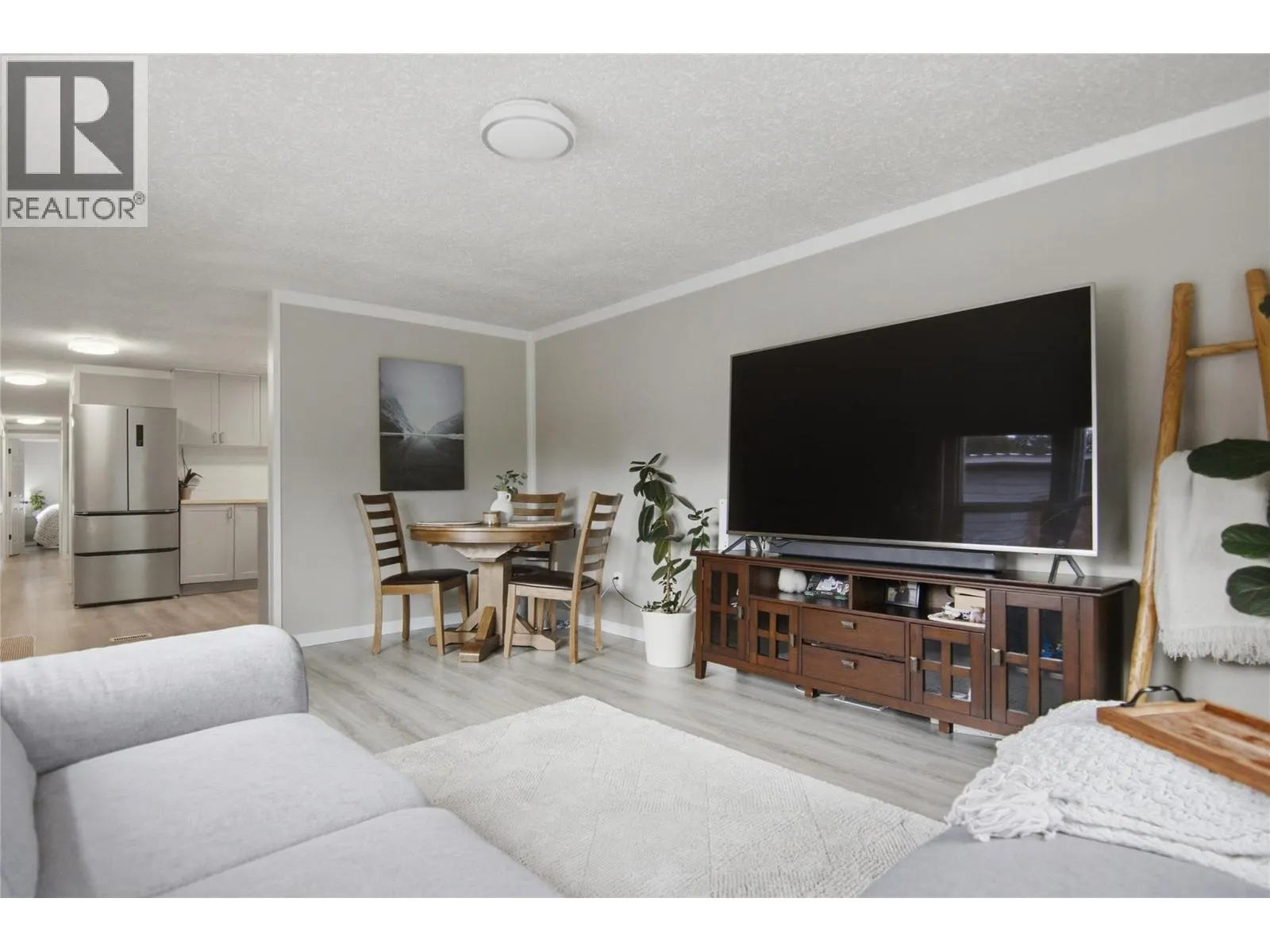 44 EDWARD Street Unit# 44E