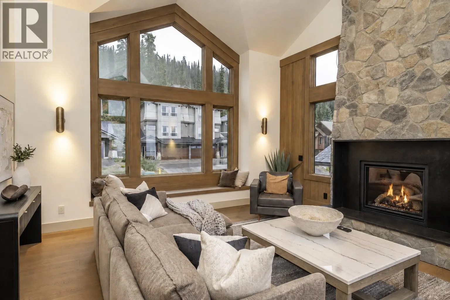205 Grizzly Ridge Trail