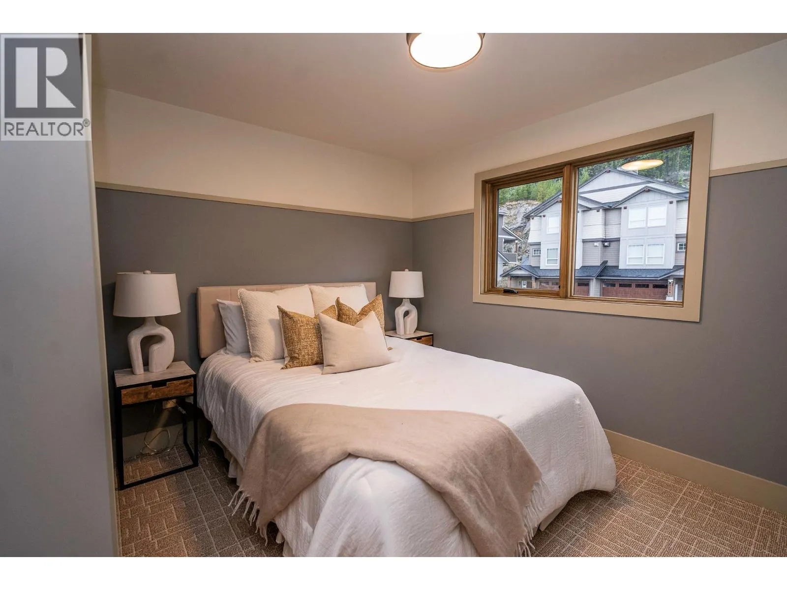 205 Grizzly Ridge Trail