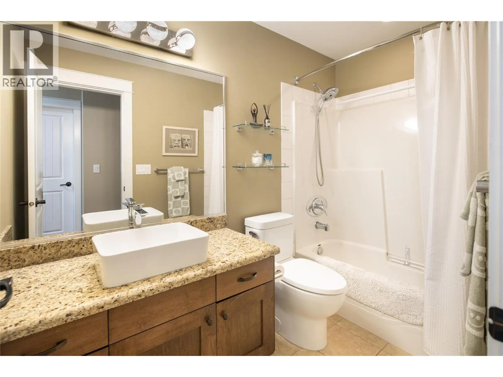 2470 Tuscany Drive Unit# 207