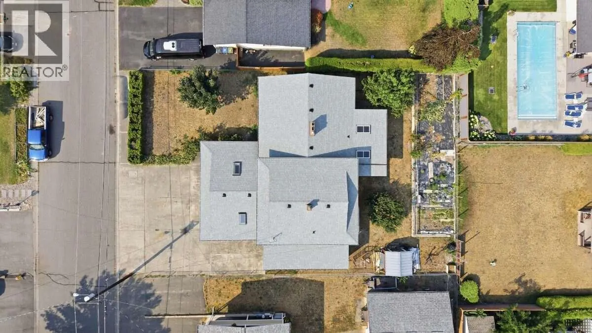 2555 Grenfell Road
