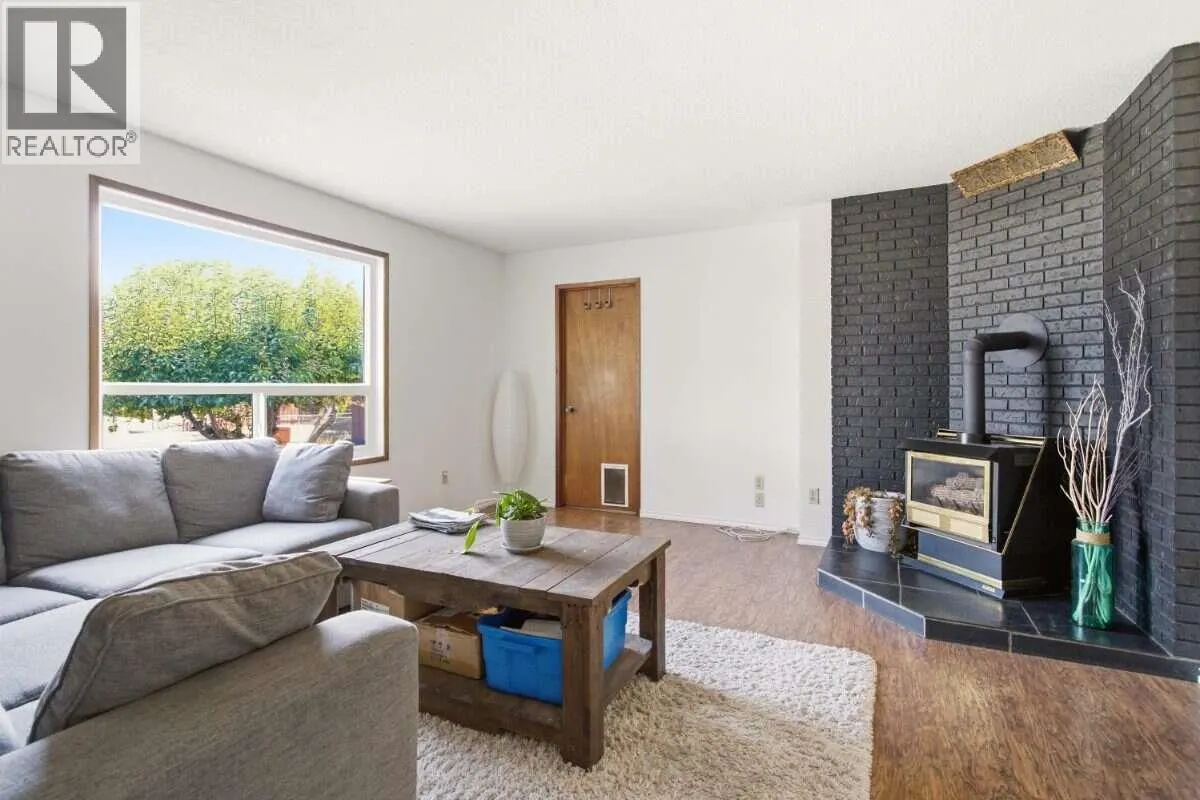 2555 Grenfell Road