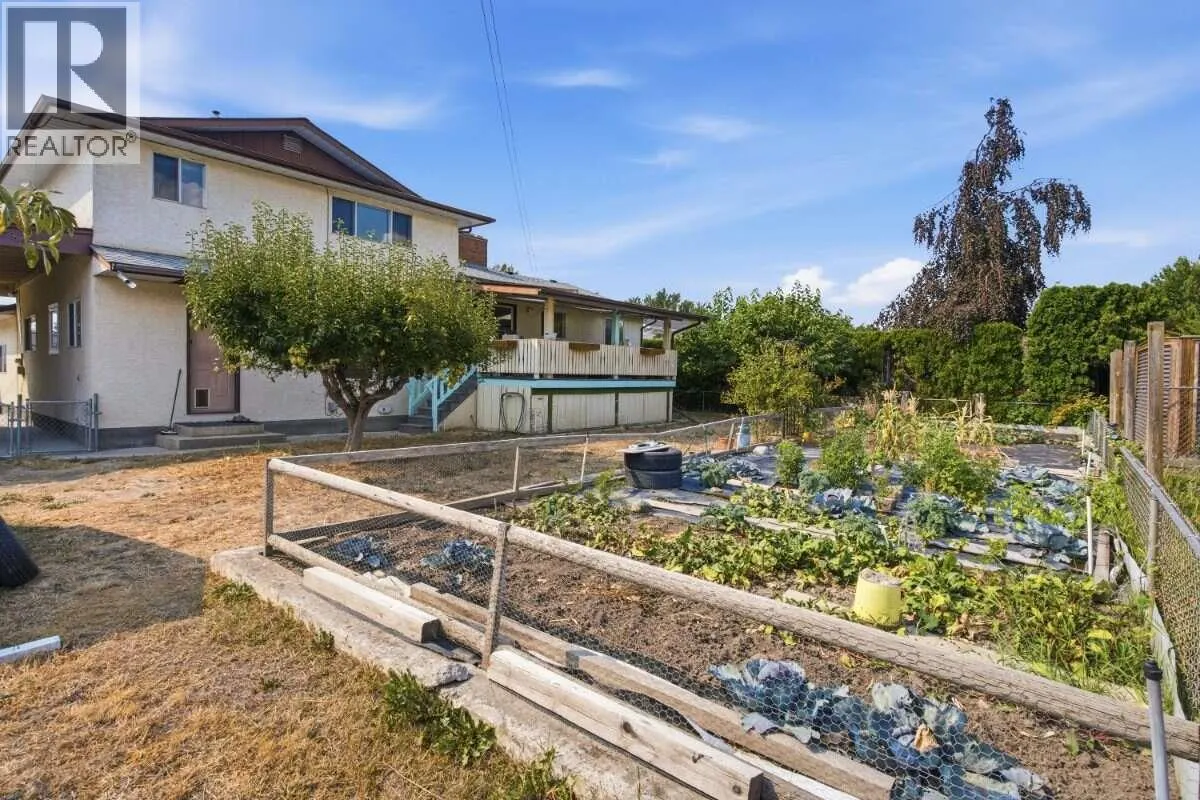2555 Grenfell Road