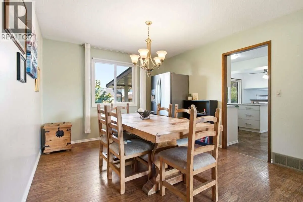 2555 Grenfell Road