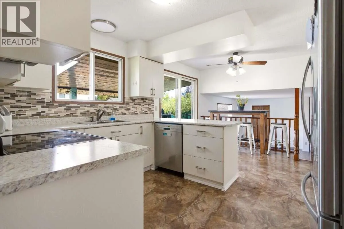 2555 Grenfell Road
