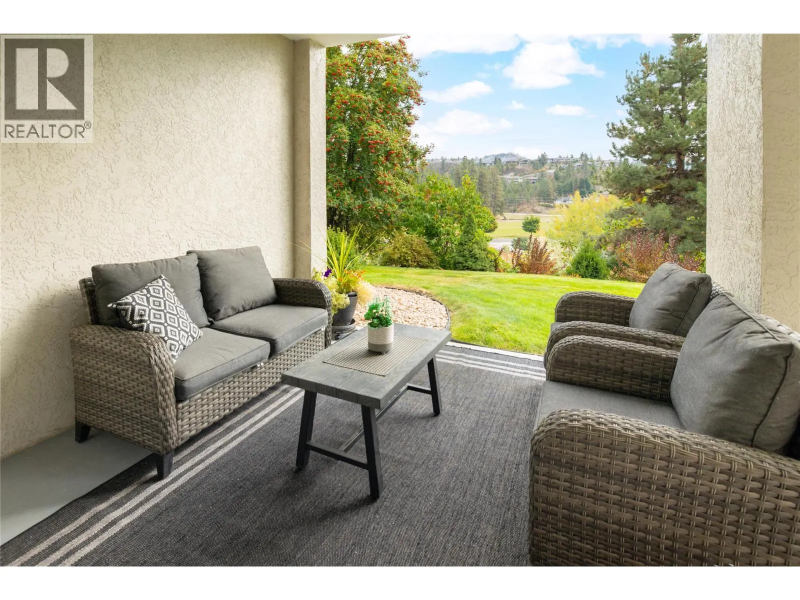 2377 Shannon Woods Drive Unit# 104