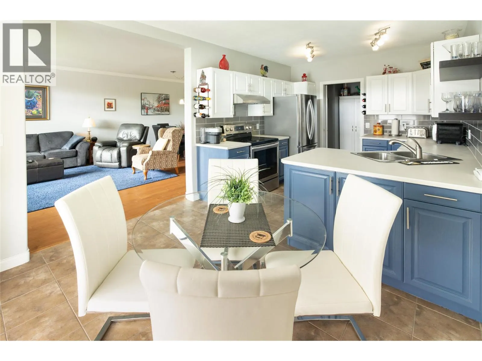 2377 Shannon Woods Drive Unit# 104
