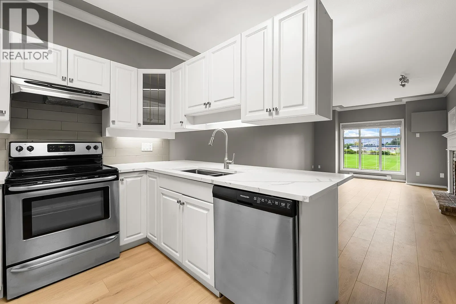 1152 Lanfranco Road NW Unit# 107 Lot# Sl 7